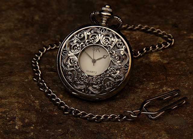 pocket-watch-560937_640